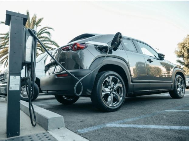 Residential EV Chargers: Top Features to Look for in 2024
