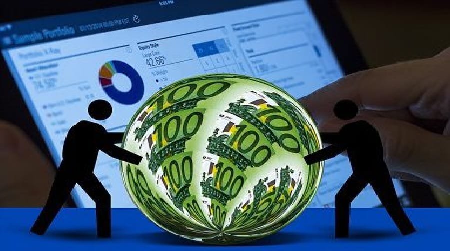 The Role of Forex Traders in Your Investment Portfolio